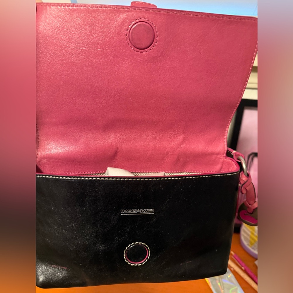Dooney &  Bourke Black Leather Shoulder Bag with Pink Strap and Heart Accent - Picture 12 of 14